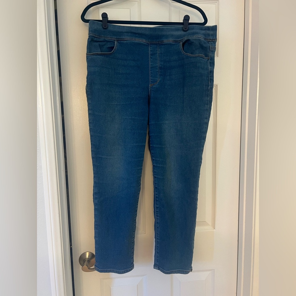Gloria Vanderbilt Slim Stretch Jeans in Medium Blue